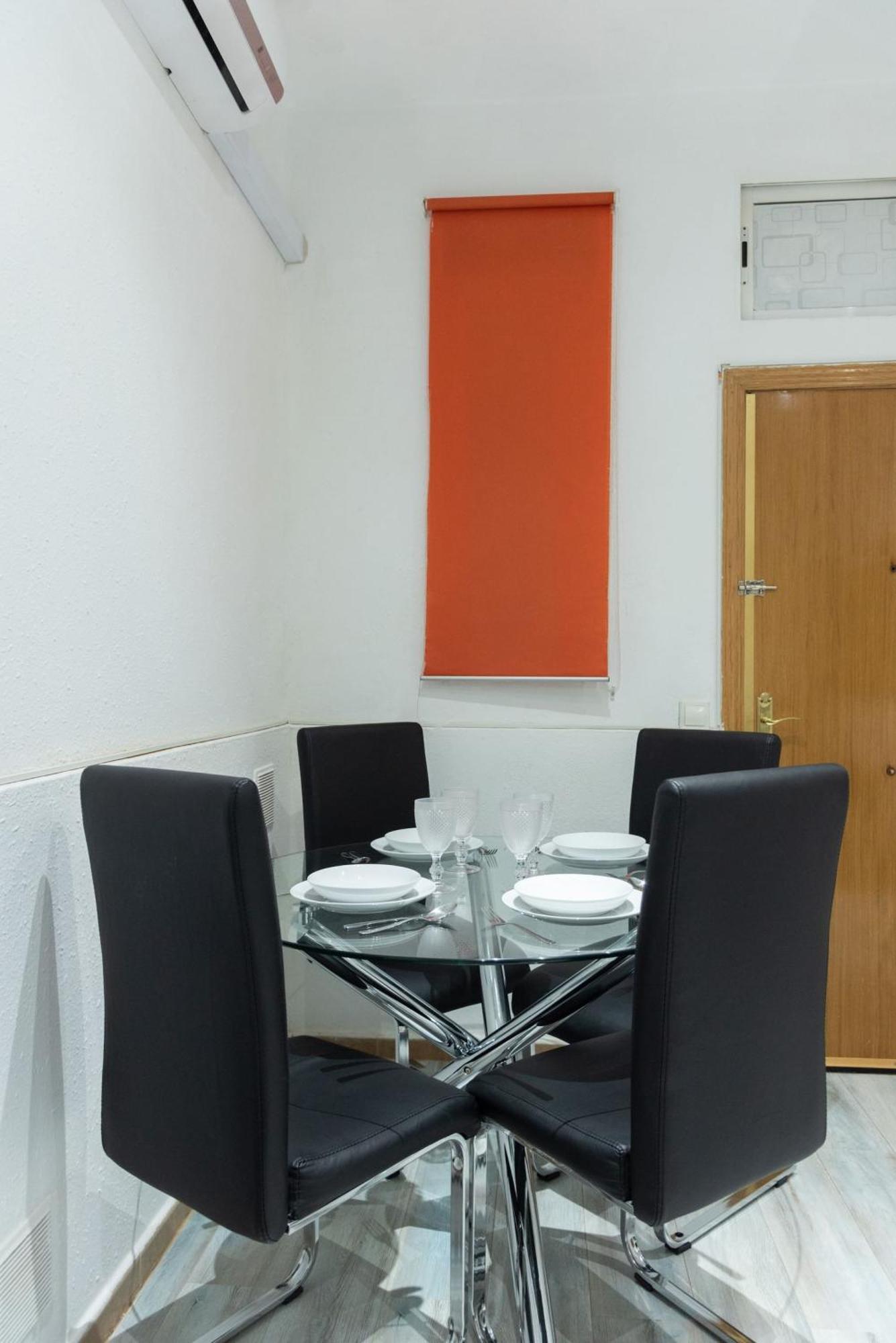 Apartamentos Day Madrid Luna Centro Gran Via Sol Malasana Luaran gambar